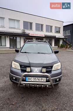Внедорожник / Кроссовер Mitsubishi Outlander 2006 в  фото 11 Внедорожник / Кроссовер Mitsubishi Outlander 2006 в