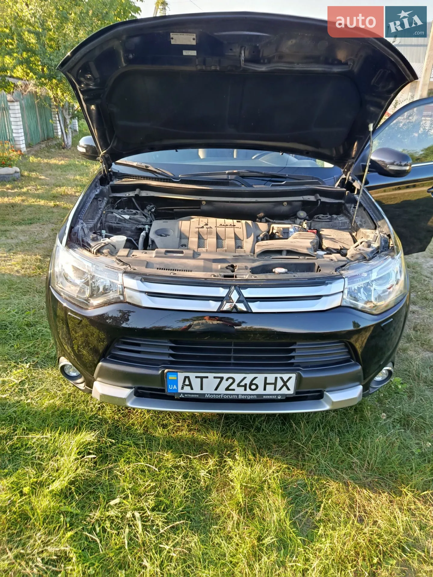 2014 Mitsubishi Outlander - мініатюра 11