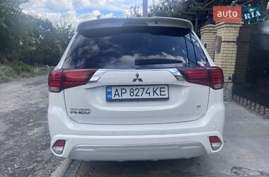 Внедорожник / Кроссовер Mitsubishi Outlander 2020 в 