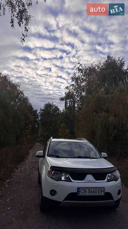 Позашляховик / Кросовер Mitsubishi Outlander 2009 в Прилуках