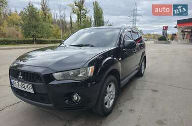 Внедорожник / Кроссовер Mitsubishi Outlander 2010 в Харькове