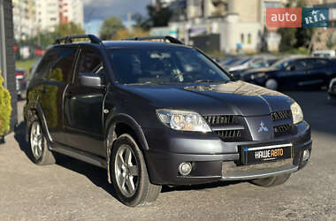 Внедорожник / Кроссовер Mitsubishi Outlander 2008 в 
