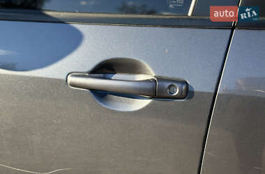 Внедорожник / Кроссовер Mitsubishi Outlander 2008 в 