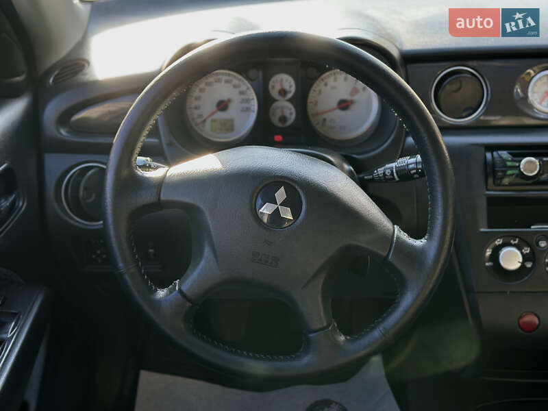 Внедорожник / Кроссовер Mitsubishi Outlander 2008 в Шептицькому