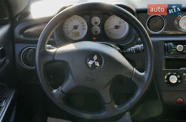Внедорожник / Кроссовер Mitsubishi Outlander 2008 в 