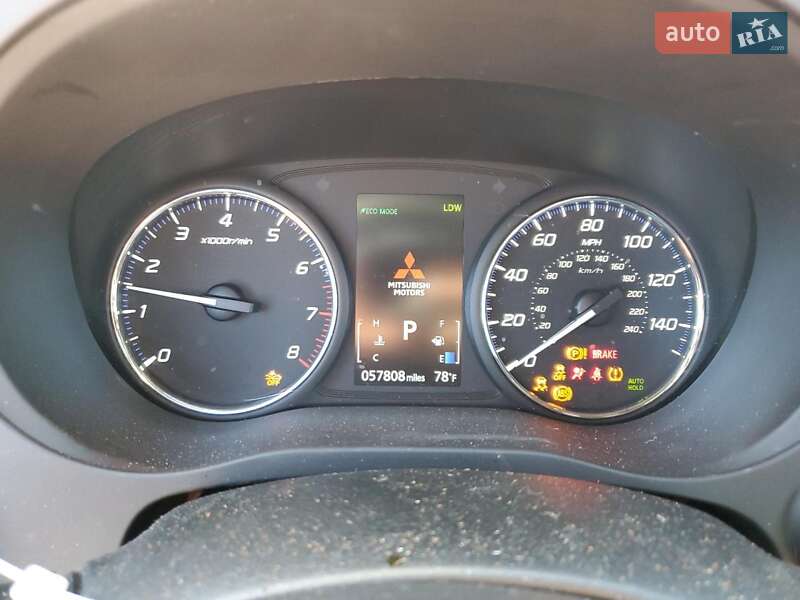 Внедорожник / Кроссовер Mitsubishi Outlander 2019 в Днепре