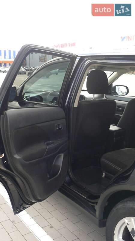 Внедорожник / Кроссовер Mitsubishi Outlander 2016 в Жмеринке фото 28 Внедорожник / Кроссовер Mitsubishi Outlander 2016 в Жмеринке