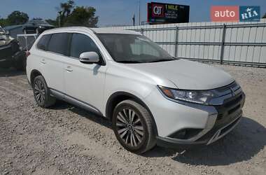 Mitsubishi Outlander 2019