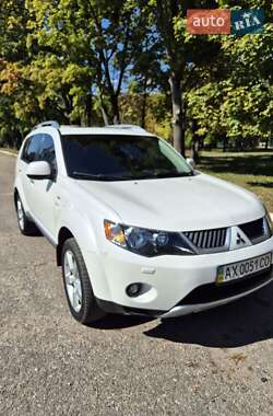 Внедорожник / Кроссовер Mitsubishi Outlander 2008 в Харькове