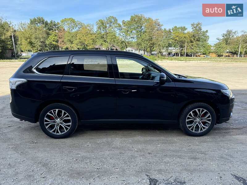 Внедорожник / Кроссовер Mitsubishi Outlander 2013 в Тернополе