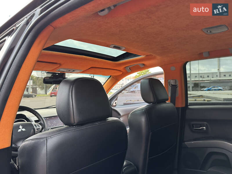 Внедорожник / Кроссовер Mitsubishi Outlander 2008 в Одессе