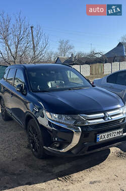 Внедорожник / Кроссовер Mitsubishi Outlander 2020 в Харькове