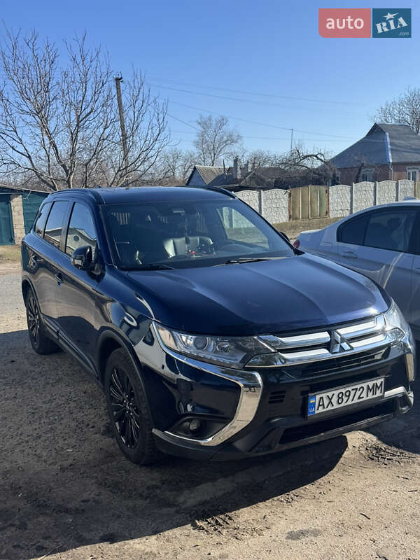 Mitsubishi Outlander 2020