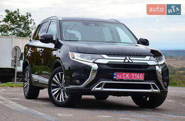 Позашляховик / Кросовер Mitsubishi Outlander 2020 в Дрогобичі