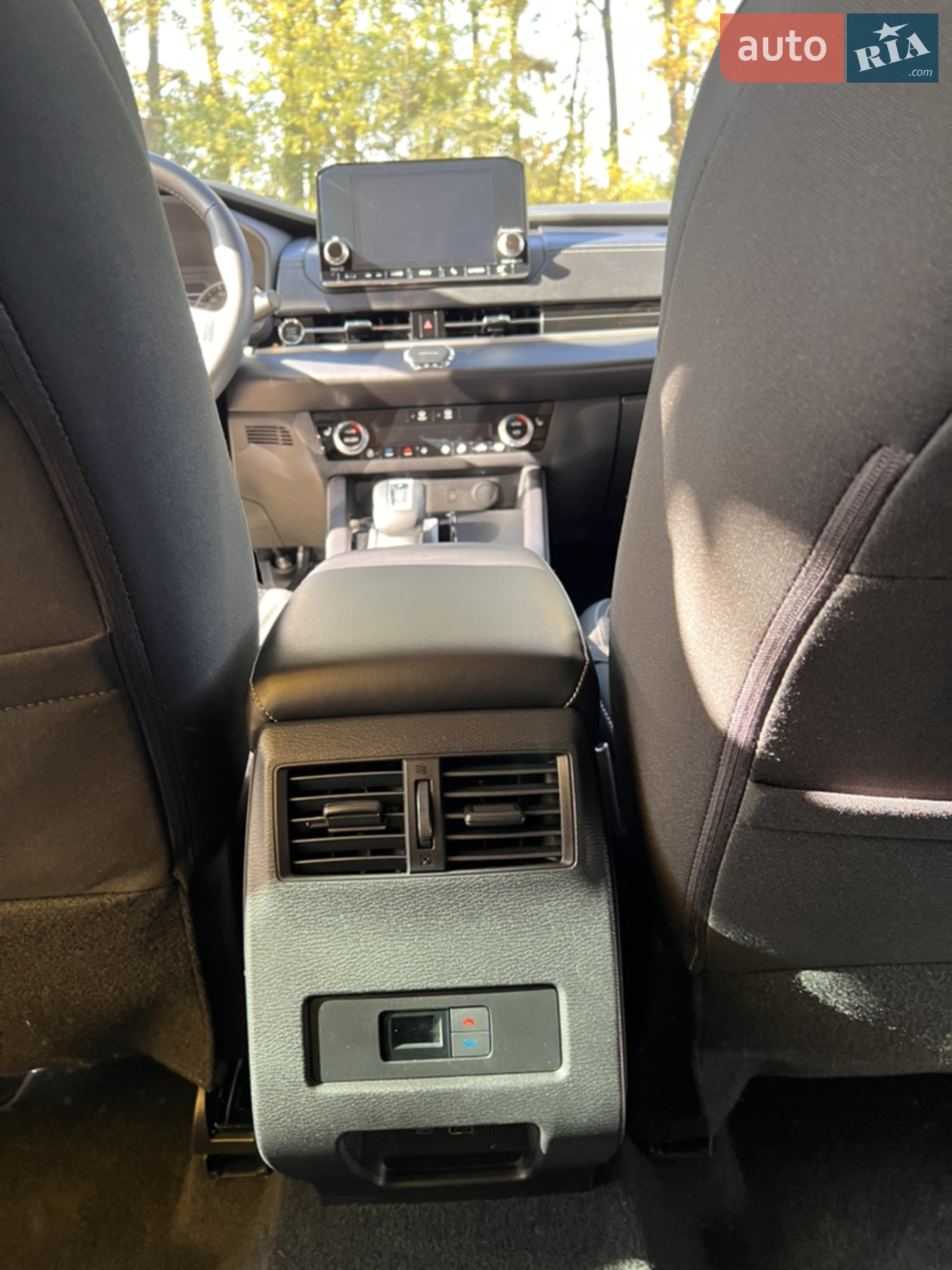 2022 Mitsubishi Outlander - мініатюра 20