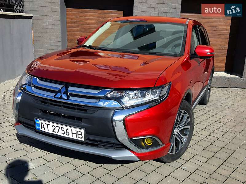 Mitsubishi Outlander 2015