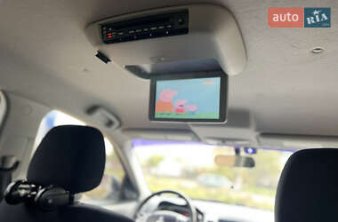 Позашляховик / Кросовер Mitsubishi Outlander 2011 в  фото 28 Позашляховик / Кросовер Mitsubishi Outlander 2011 в