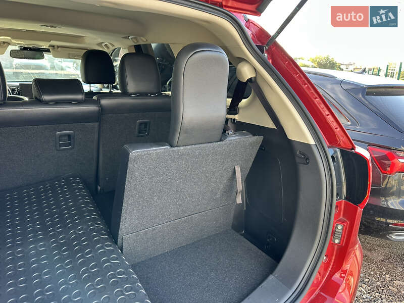 Позашляховик / Кросовер Mitsubishi Outlander 2016 в Львові фото 34 Позашляховик / Кросовер Mitsubishi Outlander 2016 в Львові