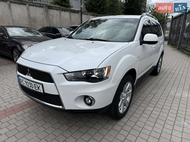 Позашляховик / Кросовер Mitsubishi Outlander 2010 в Запоріжжі