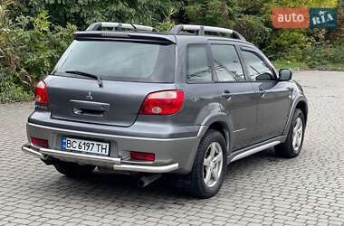 Позашляховик / Кросовер Mitsubishi Outlander 2006 в 