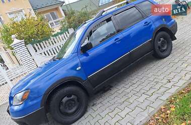 Внедорожник / Кроссовер Mitsubishi Outlander 2003 в 