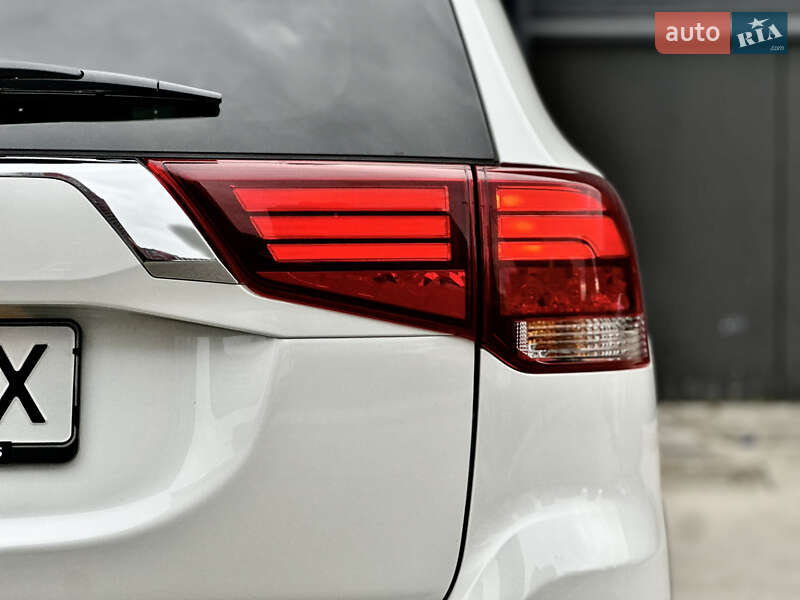 Позашляховик / Кросовер Mitsubishi Outlander 2021 в Києві фото 20 Позашляховик / Кросовер Mitsubishi Outlander 2021 в Києві