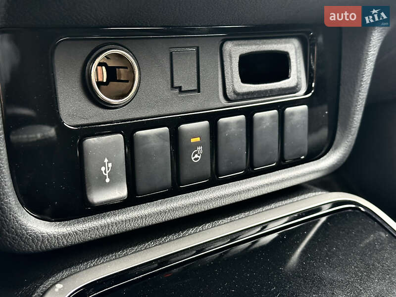 Позашляховик / Кросовер Mitsubishi Outlander 2021 в Києві фото 46 Позашляховик / Кросовер Mitsubishi Outlander 2021 в Києві