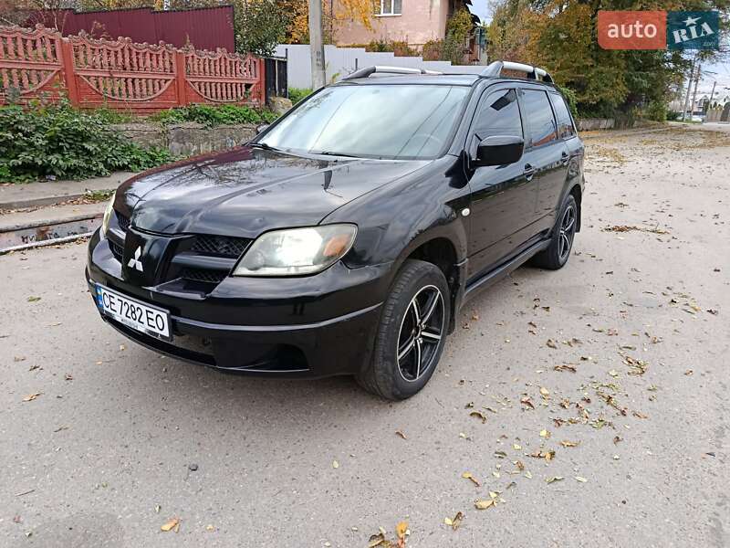 Позашляховик / Кросовер Mitsubishi Outlander 2004 в 