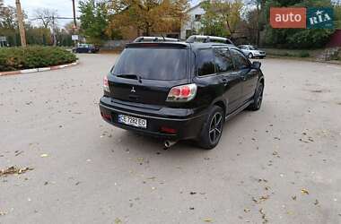 Позашляховик / Кросовер Mitsubishi Outlander 2004 в 