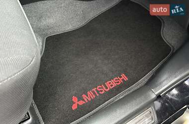 Позашляховик / Кросовер Mitsubishi Outlander 2008 в 