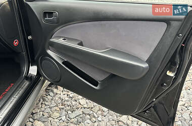 Позашляховик / Кросовер Mitsubishi Outlander 2008 в 