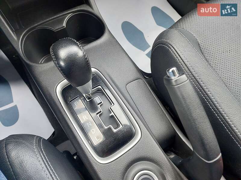 Позашляховик / Кросовер Mitsubishi Outlander 2013 в Рівному фото 31 Позашляховик / Кросовер Mitsubishi Outlander 2013 в Рівному