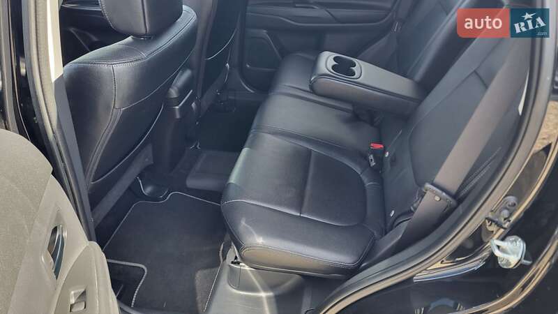 Внедорожник / Кроссовер Mitsubishi Outlander 2014 в Калуше