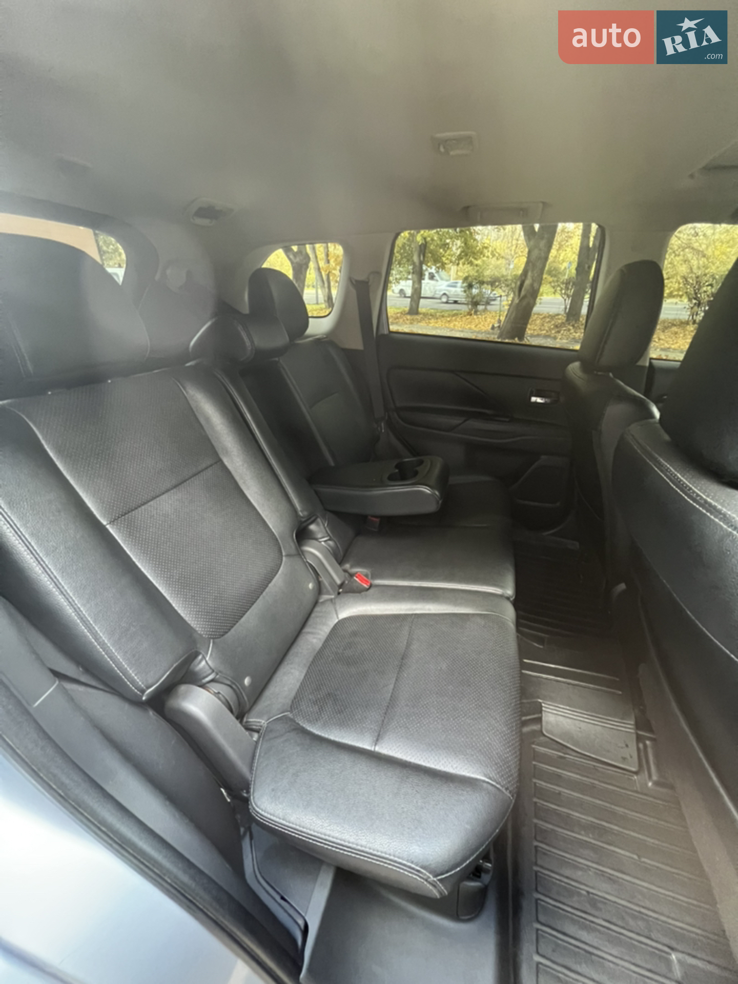 2014 Mitsubishi Outlander - мініатюра 24