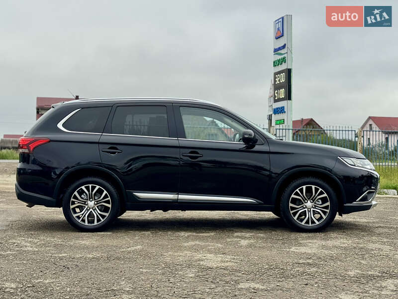 Внедорожник / Кроссовер Mitsubishi Outlander 2016 в Калуше фото 15 Внедорожник / Кроссовер Mitsubishi Outlander 2016 в Калуше