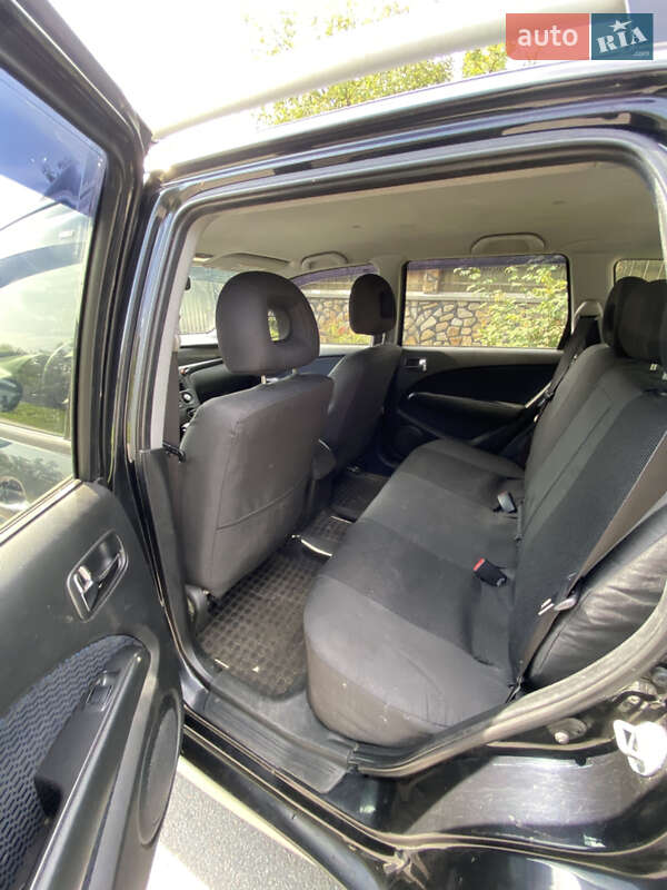 Внедорожник / Кроссовер Mitsubishi Outlander 2007 в Львове