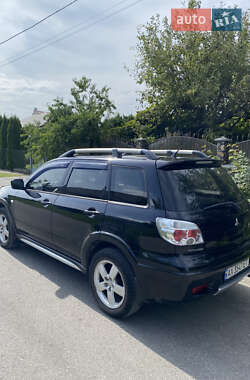 Внедорожник / Кроссовер Mitsubishi Outlander 2007 в 