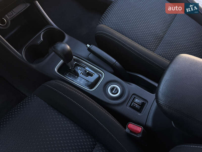 Внедорожник / Кроссовер Mitsubishi Outlander 2016 в Ковеле фото 43 Внедорожник / Кроссовер Mitsubishi Outlander 2016 в Ковеле