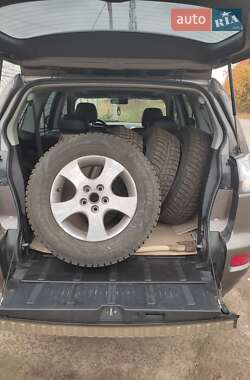 Позашляховик / Кросовер Mitsubishi Outlander 2010 в  фото 4 Позашляховик / Кросовер Mitsubishi Outlander 2010 в