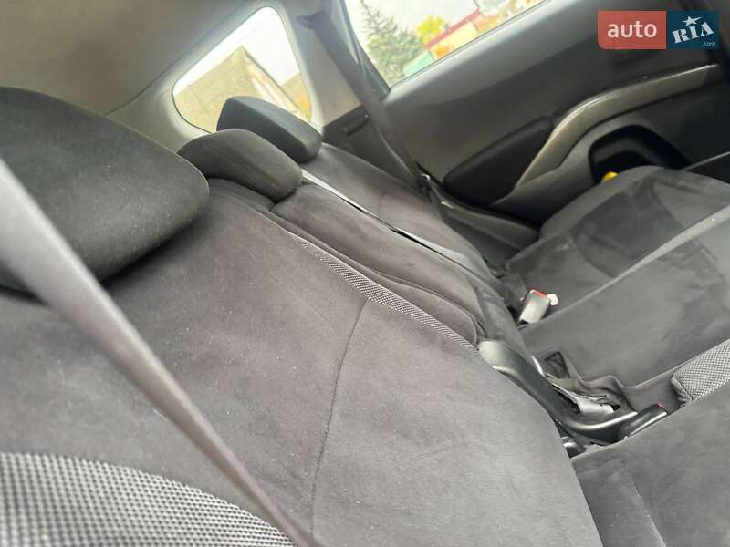 Позашляховик / Кросовер Mitsubishi Outlander 2008 в Охтирці