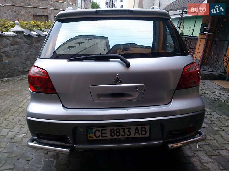 Внедорожник / Кроссовер Mitsubishi Outlander 2006 в Черновцах фото 11 Внедорожник / Кроссовер Mitsubishi Outlander 2006 в Черновцах
