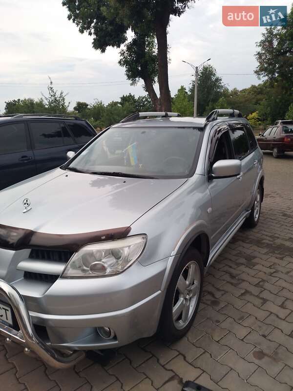 Позашляховик / Кросовер Mitsubishi Outlander 2008 в Ізмаїлі фото 15 Позашляховик / Кросовер Mitsubishi Outlander 2008 в Ізмаїлі