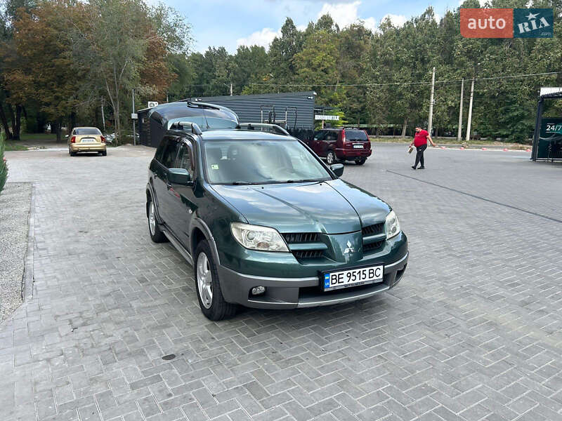 Внедорожник / Кроссовер Mitsubishi Outlander 2006 в Киеве фото Внедорожник / Кроссовер Mitsubishi Outlander 2006 в Киеве