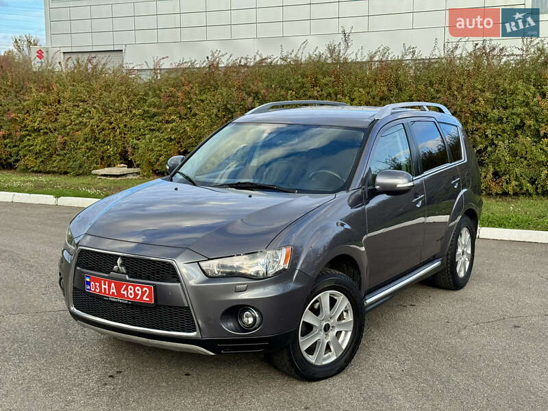 Позашляховик / Кросовер Mitsubishi Outlander 2010 в Полтаві фото 3 Позашляховик / Кросовер Mitsubishi Outlander 2010 в Полтаві