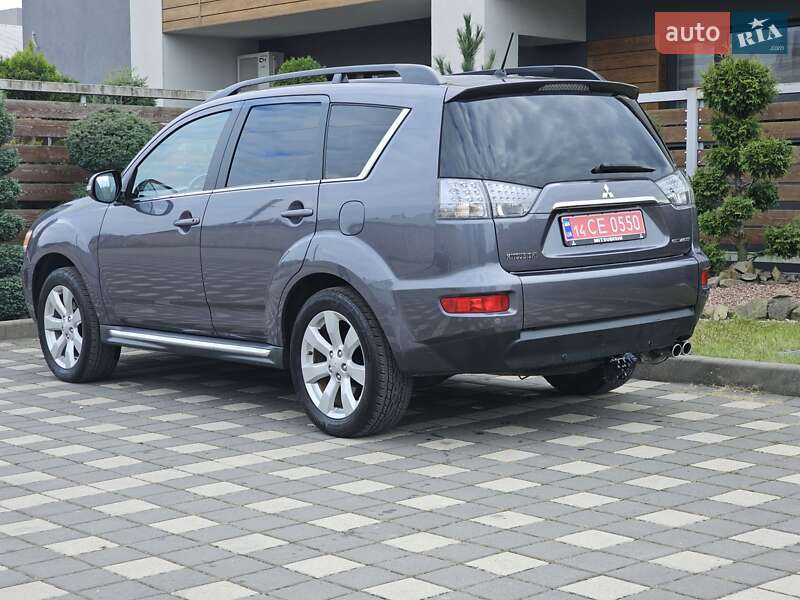 Позашляховик / Кросовер Mitsubishi Outlander 2011 в Стрию фото 68 Позашляховик / Кросовер Mitsubishi Outlander 2011 в Стрию