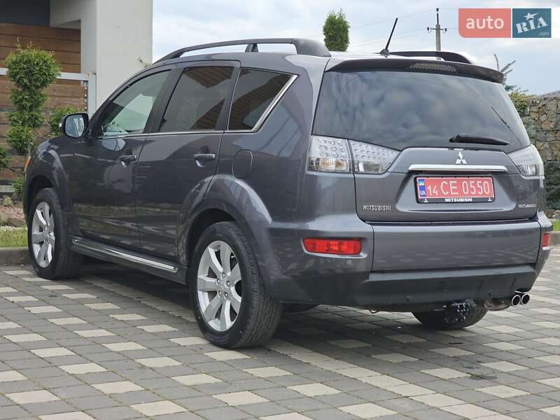 Позашляховик / Кросовер Mitsubishi Outlander 2011 в Стрию фото 92 Позашляховик / Кросовер Mitsubishi Outlander 2011 в Стрию