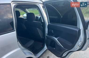 Позашляховик / Кросовер Mitsubishi Outlander 2007 в  фото 12 Позашляховик / Кросовер Mitsubishi Outlander 2007 в
