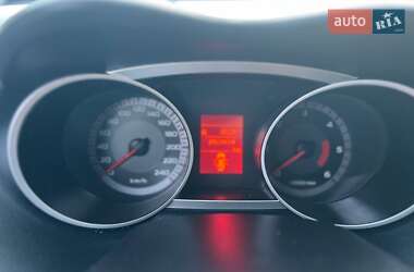 Позашляховик / Кросовер Mitsubishi Outlander 2007 в  фото 18 Позашляховик / Кросовер Mitsubishi Outlander 2007 в