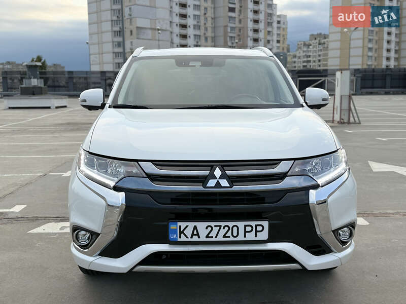 Позашляховик / Кросовер Mitsubishi Outlander 2018 в Києві фото 18 Позашляховик / Кросовер Mitsubishi Outlander 2018 в Києві