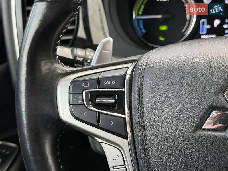 Позашляховик / Кросовер Mitsubishi Outlander 2018 в Києві фото 58 Позашляховик / Кросовер Mitsubishi Outlander 2018 в Києві